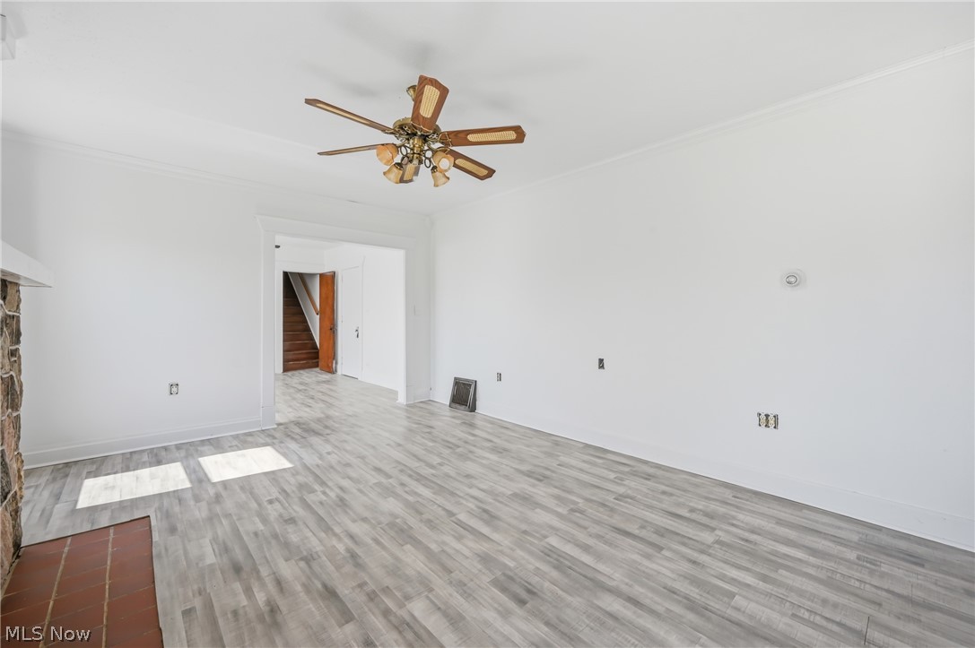 727 W Laclede Avenue Property Photo 4