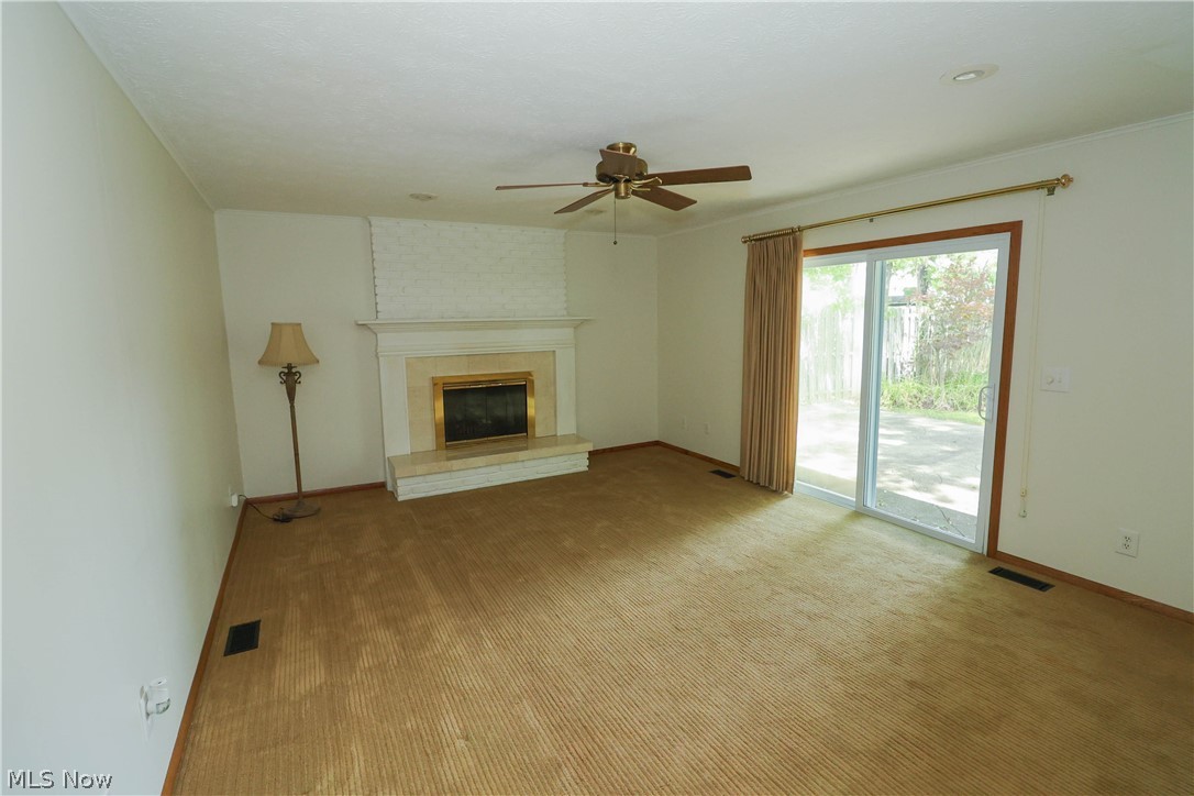 537 Howells Court Property Photo 11