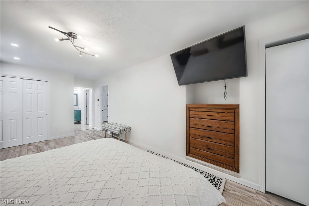 3899 Brainard Road Property Photo 17