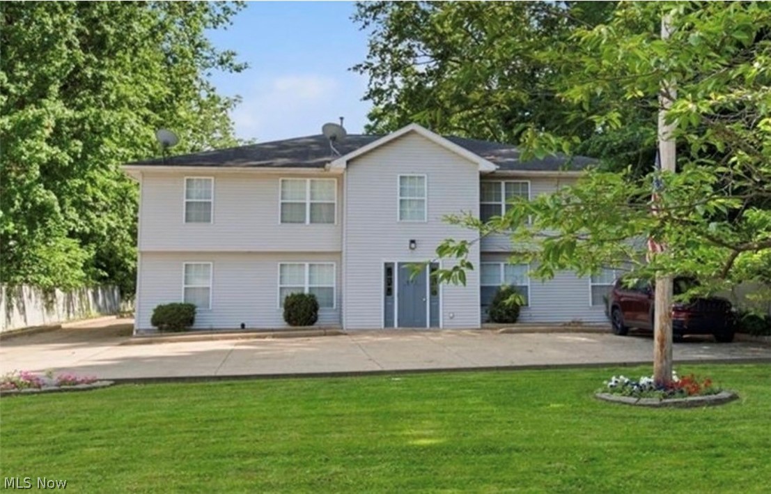 671 Moyer Avenue Property Photo 1