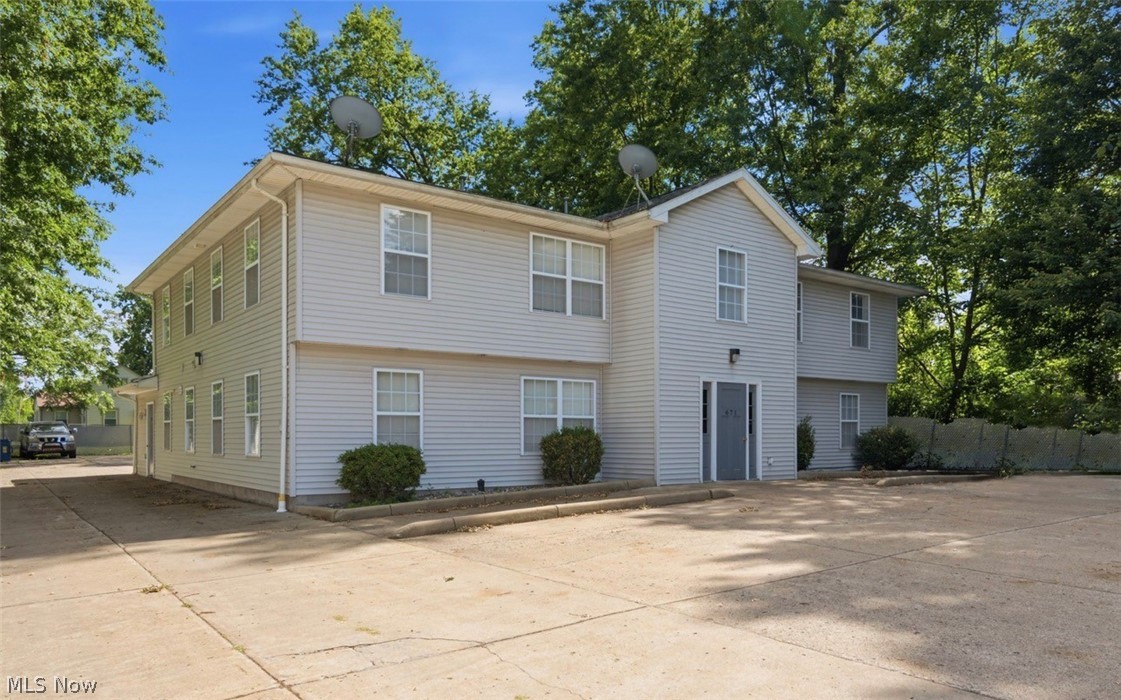 671 Moyer Avenue Property Photo 7