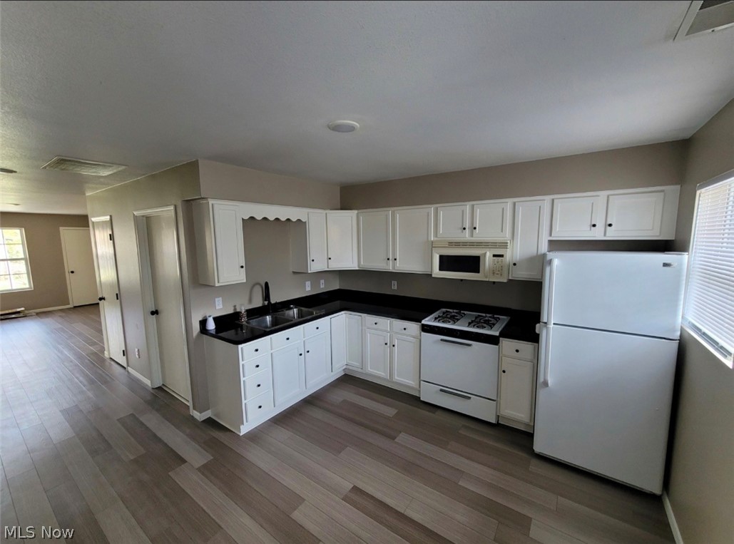 671 Moyer Avenue Property Photo 16