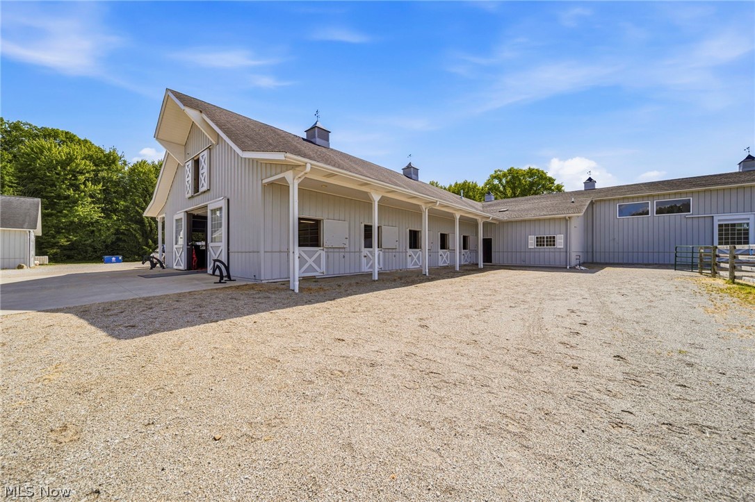 3126 Mennonite Road Property Photo 4