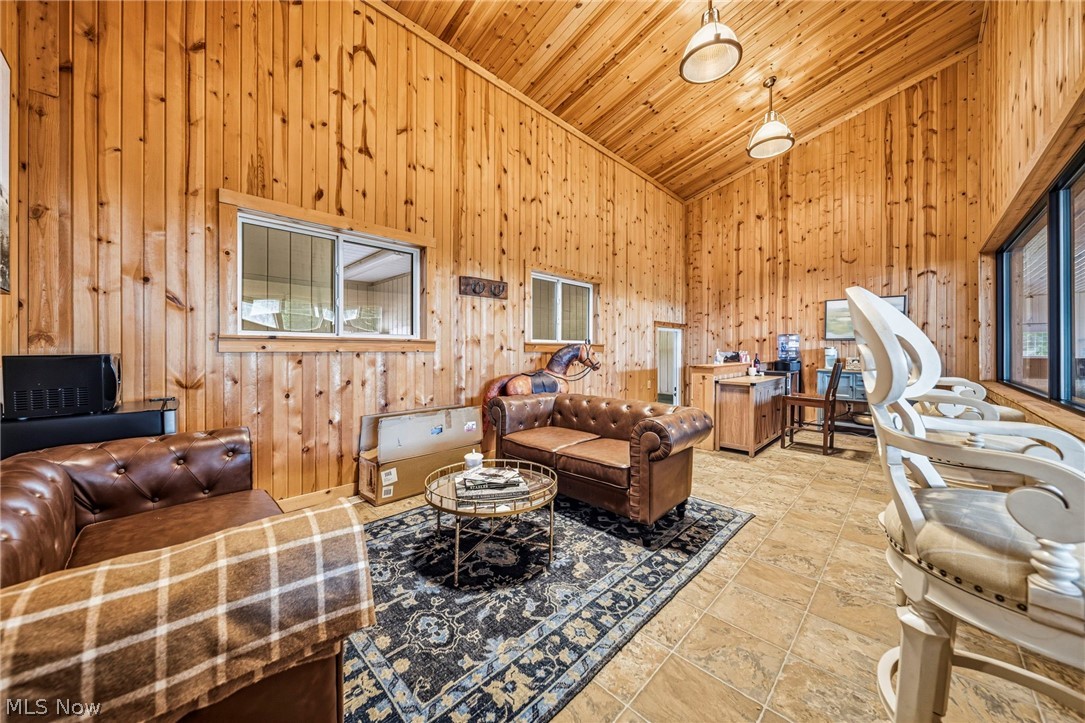3126 Mennonite Road Property Photo 9