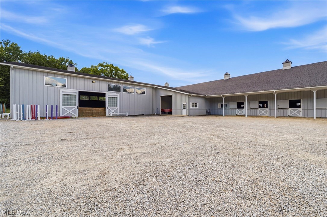 3126 Mennonite Road Property Photo 11