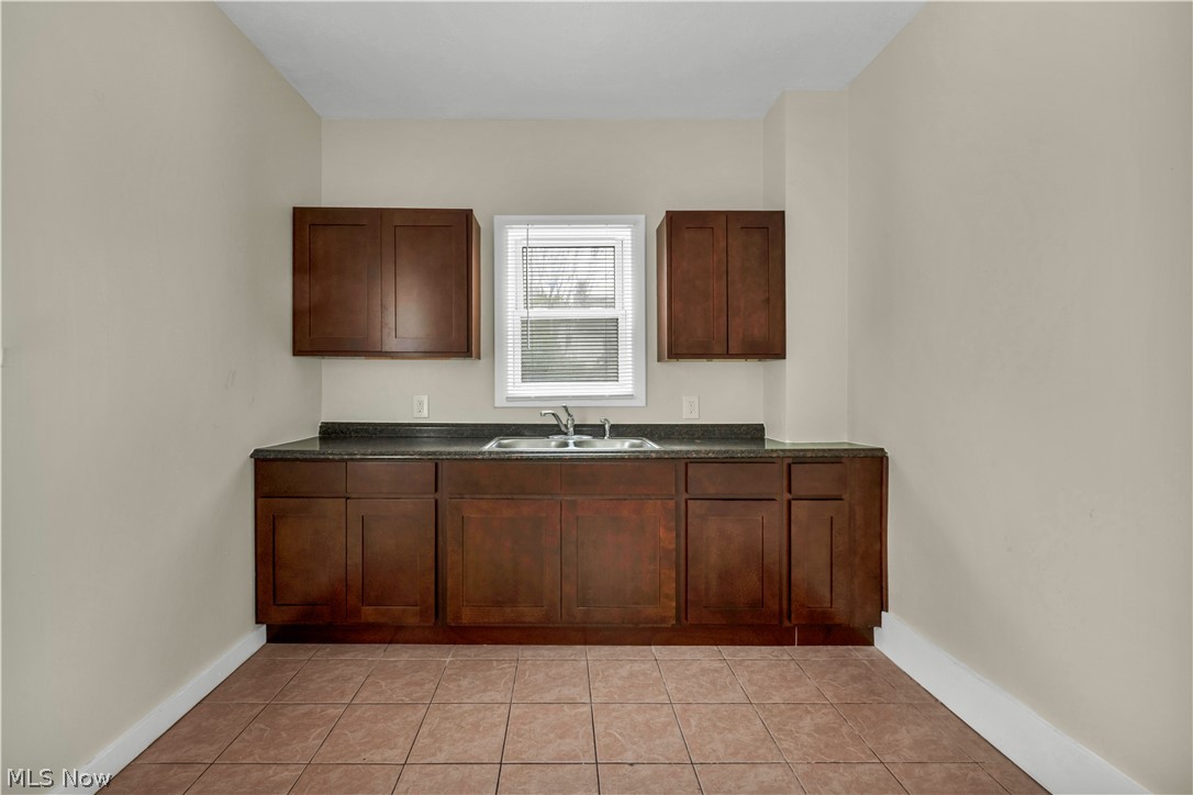 3210 W 90th Street Property Photo 7