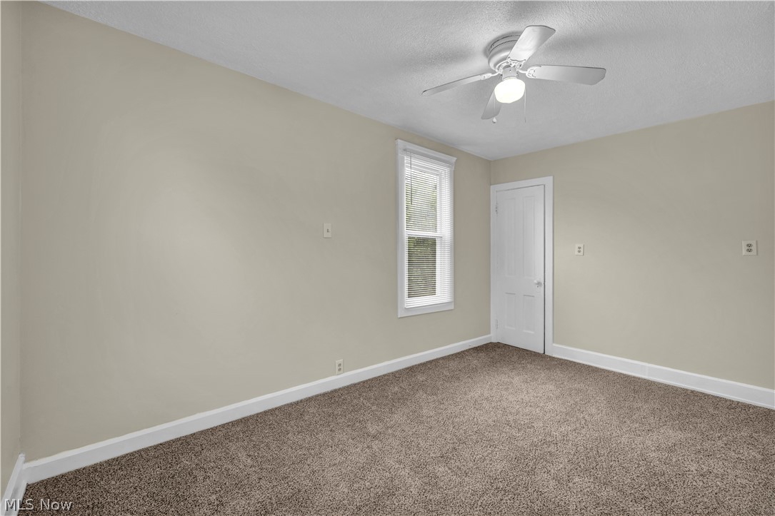 3210 W 90th Street Property Photo 20