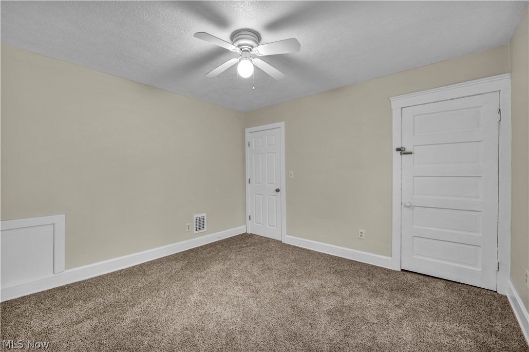 3210 W 90th Street Property Photo 24