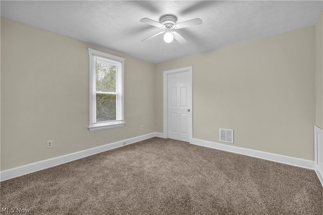 3210 W 90th Street Property Photo 25