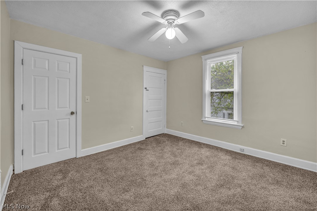 3210 W 90th Street Property Photo 26