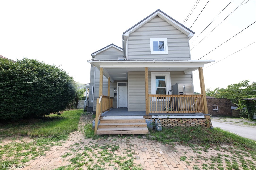416 5th Street Property Photo 1