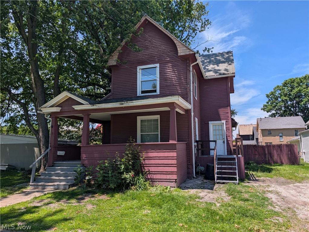 545 W 36th Street Property Photo 1
