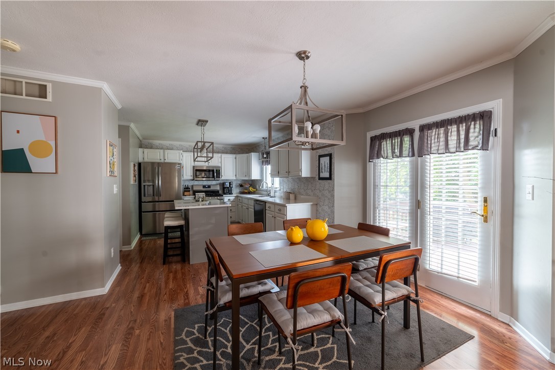 25 Fieldstone Property Photo 5