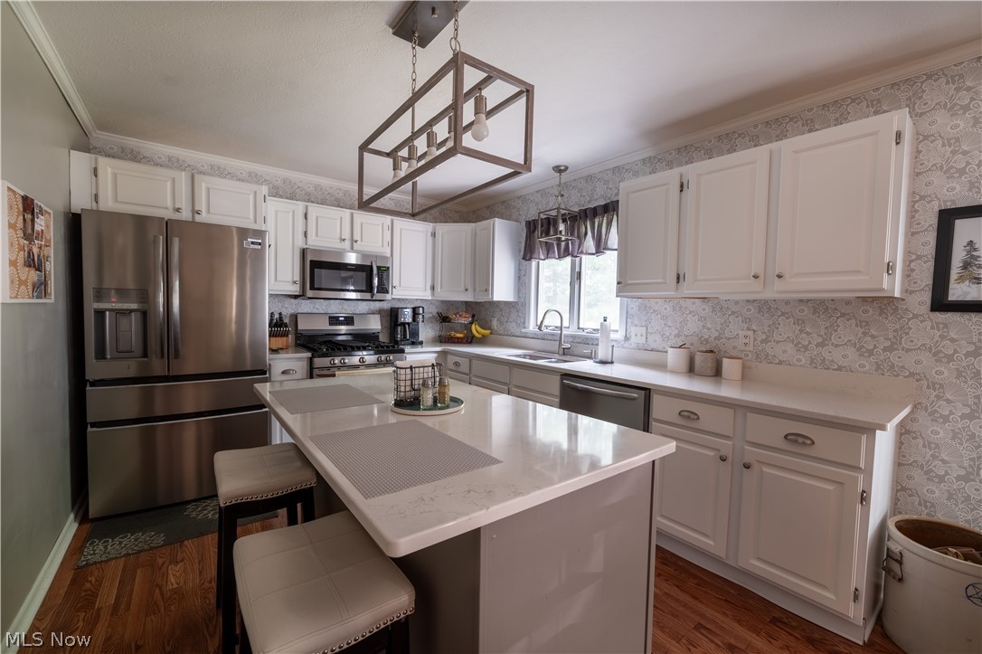 25 Fieldstone Property Photo 6