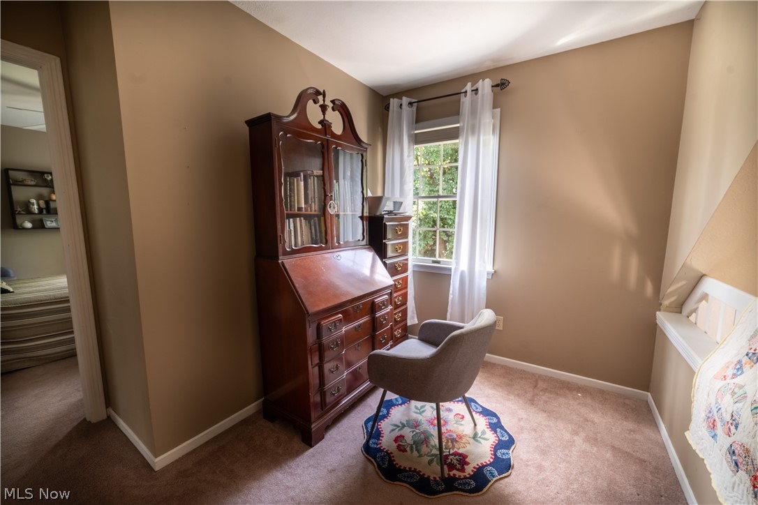 25 Fieldstone Property Photo 12