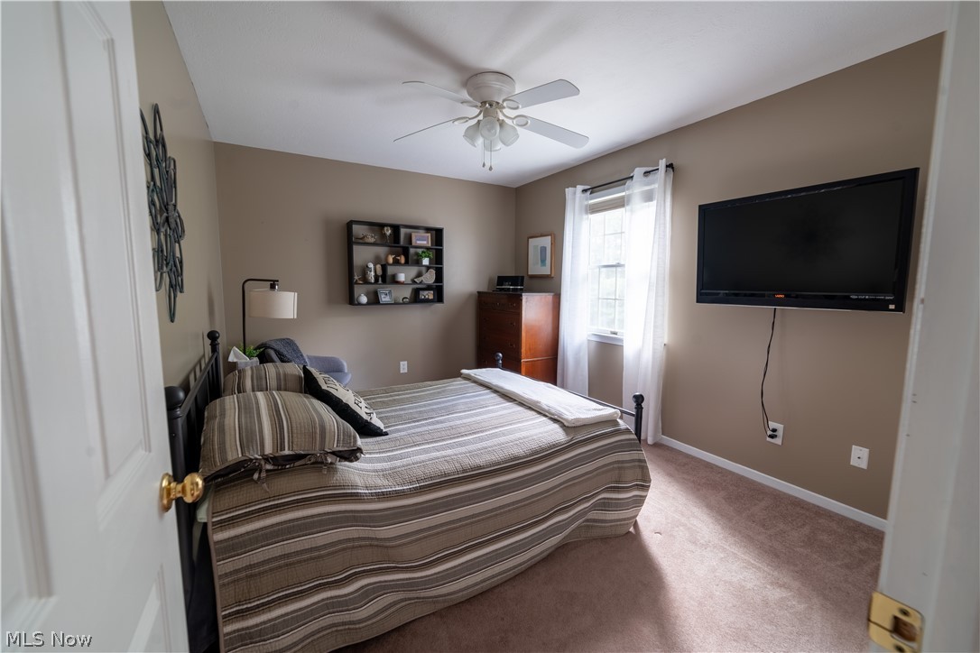 25 Fieldstone Property Photo 21