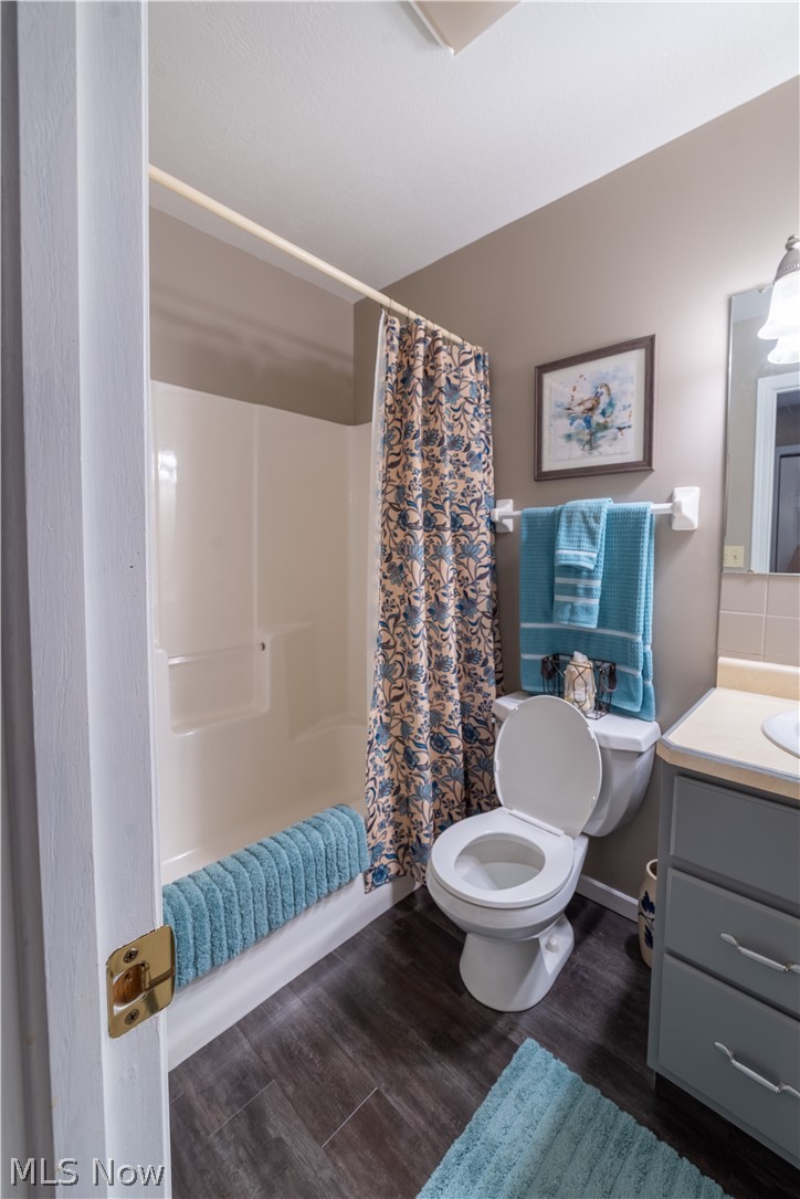 25 Fieldstone Property Photo 22