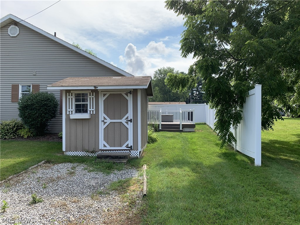 32 Stuart Street Property Photo 4