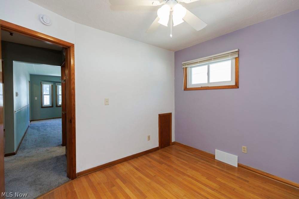810 E Broad Street Property Photo 30