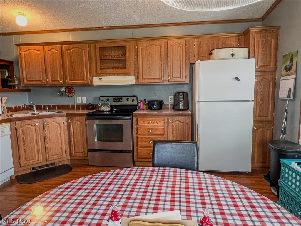 360 S Main Street 683 Property Photo 5