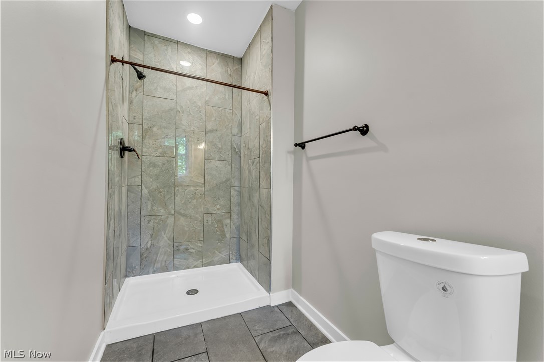1344 E 112th Street Property Photo 26