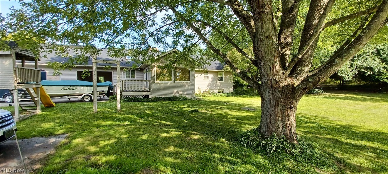 13900 South Avenue Property Photo 3