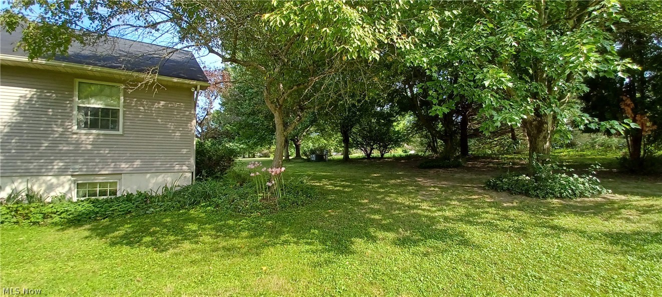 13900 South Avenue Property Photo 16
