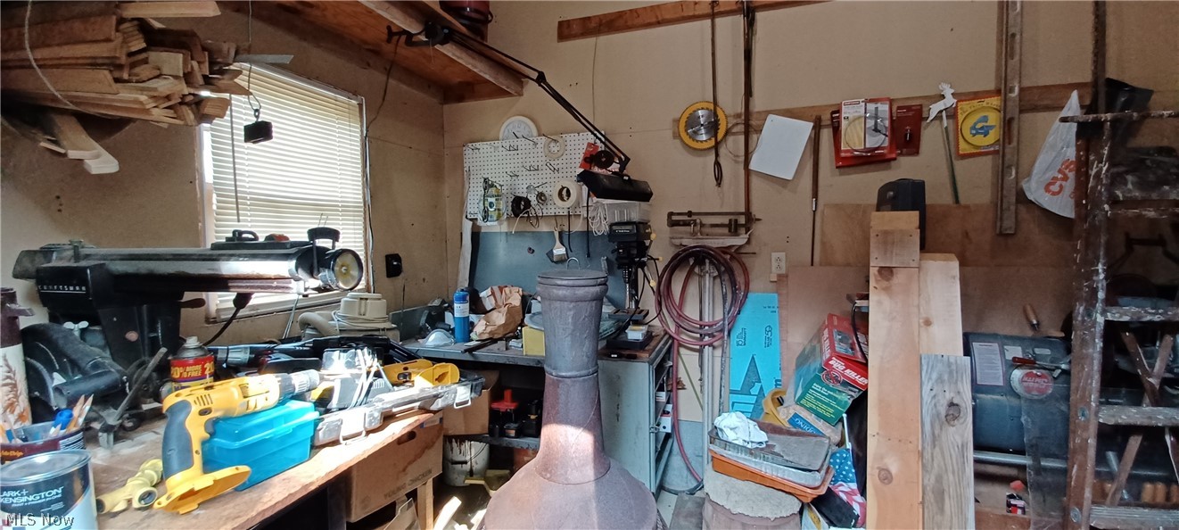 13900 South Avenue Property Photo 27