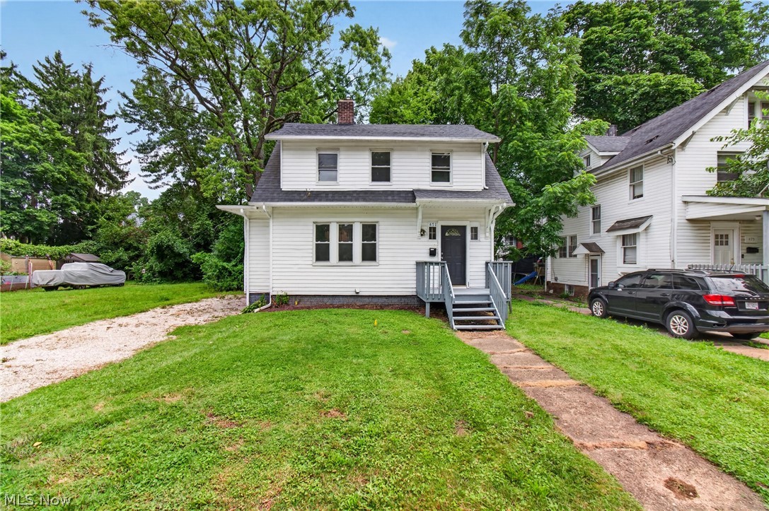 471 Beechwood Drive Property Photo 1