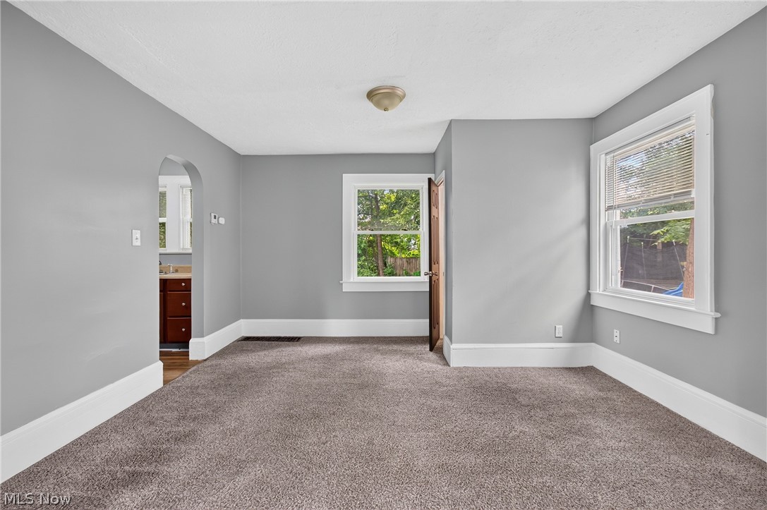 471 Beechwood Drive Property Photo 8