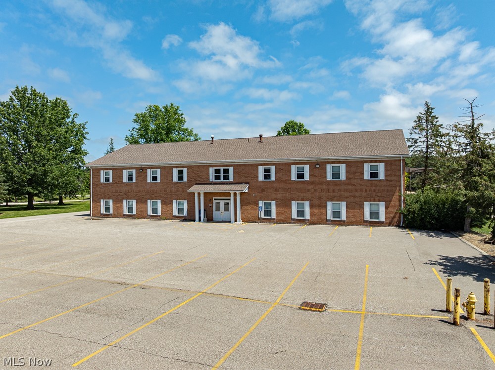 30670 Bainbridge Road Property Photo 1