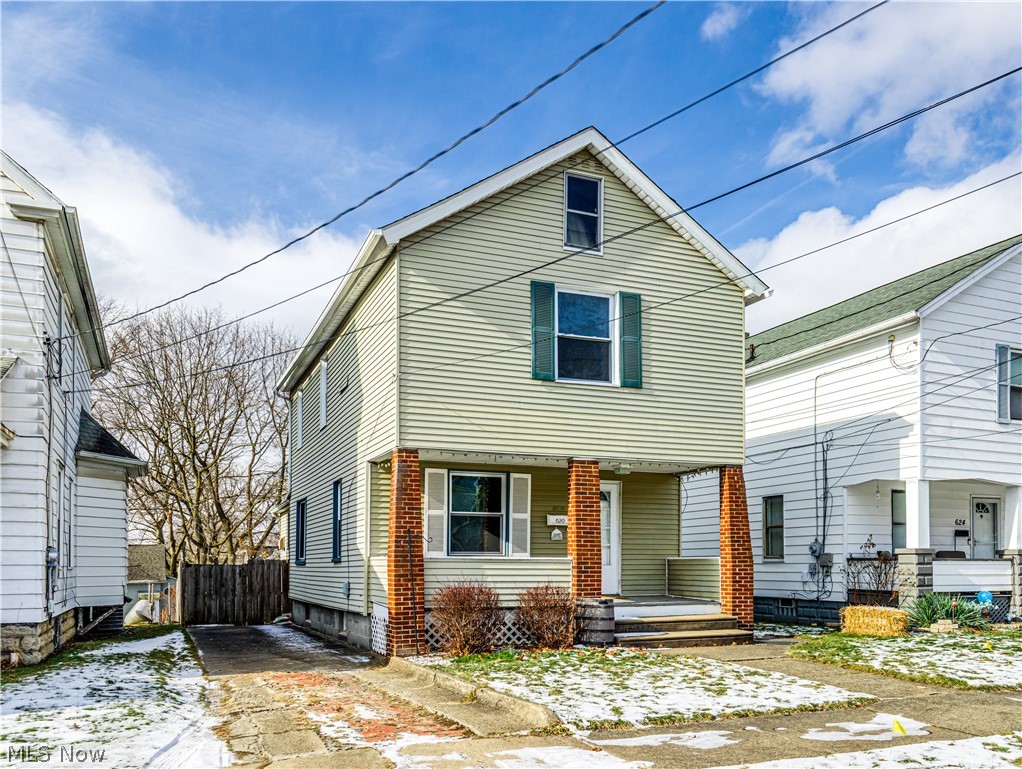 620 Washington Avenue Property Photo 2