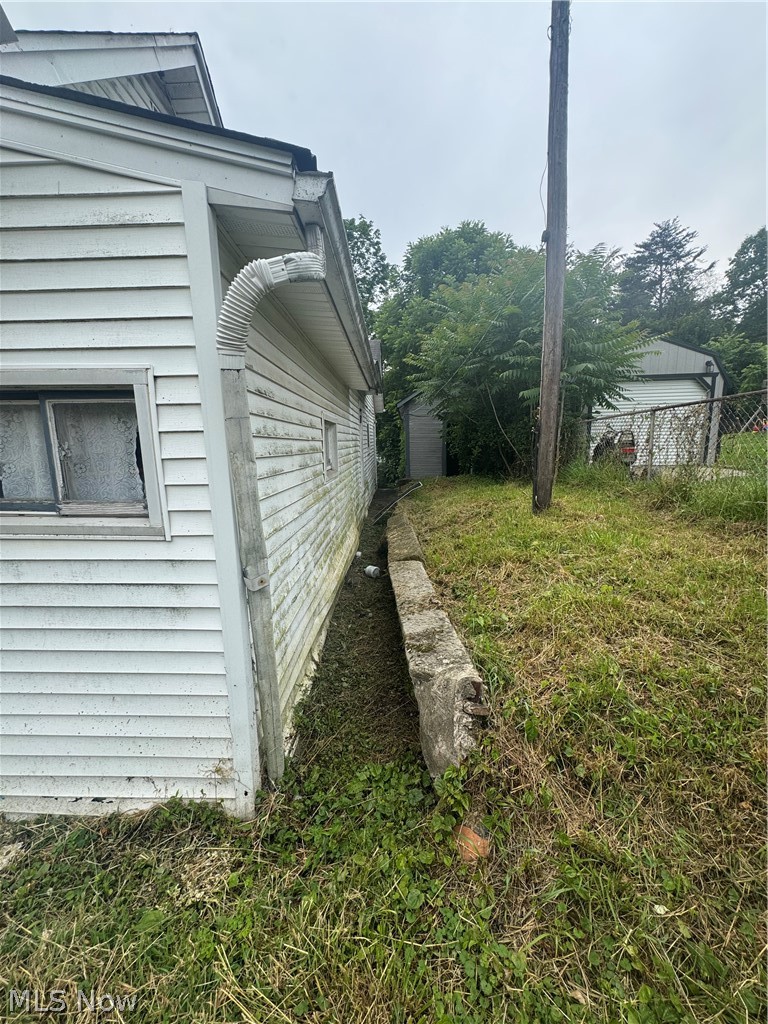 103 Willow Street Property Photo 4