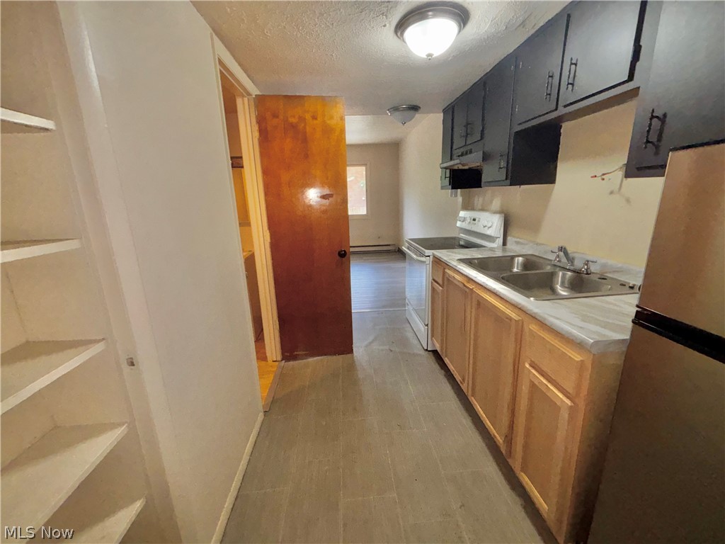 519 Crosby Street 5 Property Photo 10