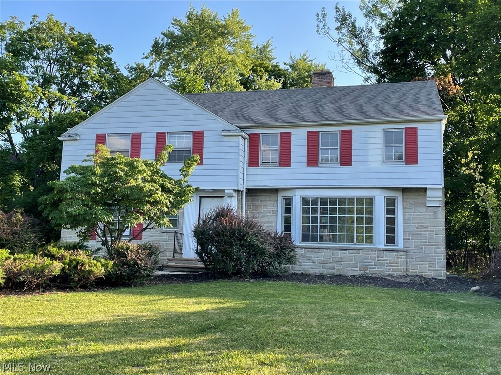 3170 Van Aken Boulevard Property Photo 1