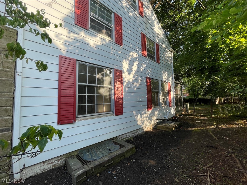 3170 Van Aken Boulevard Property Photo 3