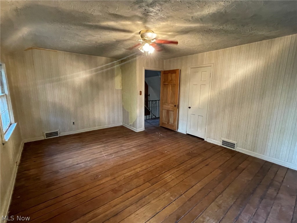 3170 Van Aken Boulevard Property Photo 25