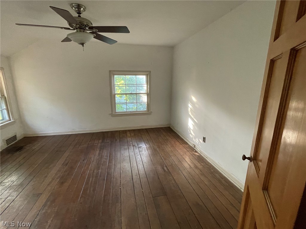 3170 Van Aken Boulevard Property Photo 29