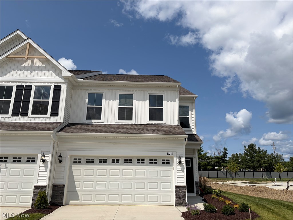 32736 Sandridge Run Property Photo 1