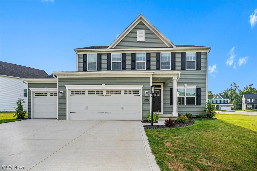 1035 Ashford Court