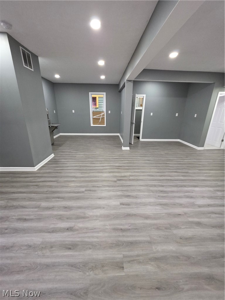 3038 Scranton Road Property Photo 11
