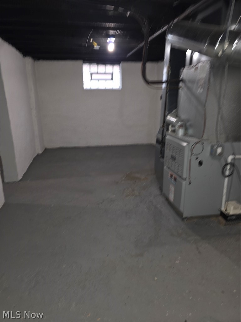 3038 Scranton Road Property Photo 17