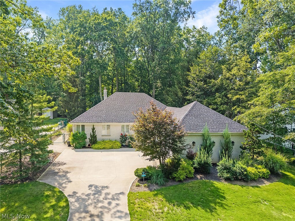 3582 Canterbury Road Property Photo 1