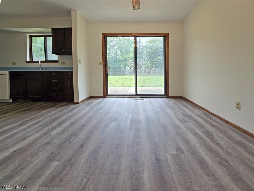 6573 Miller Drive Property Photo 9