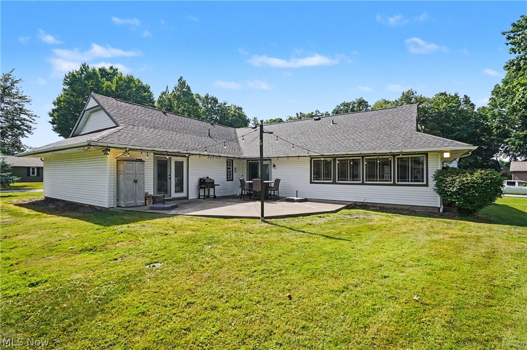3854 Surfside Circle Property Photo 7