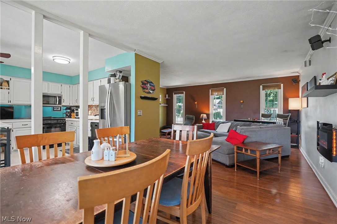 3854 Surfside Circle Property Photo 11
