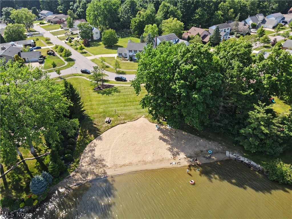 3854 Surfside Circle Property Photo 45