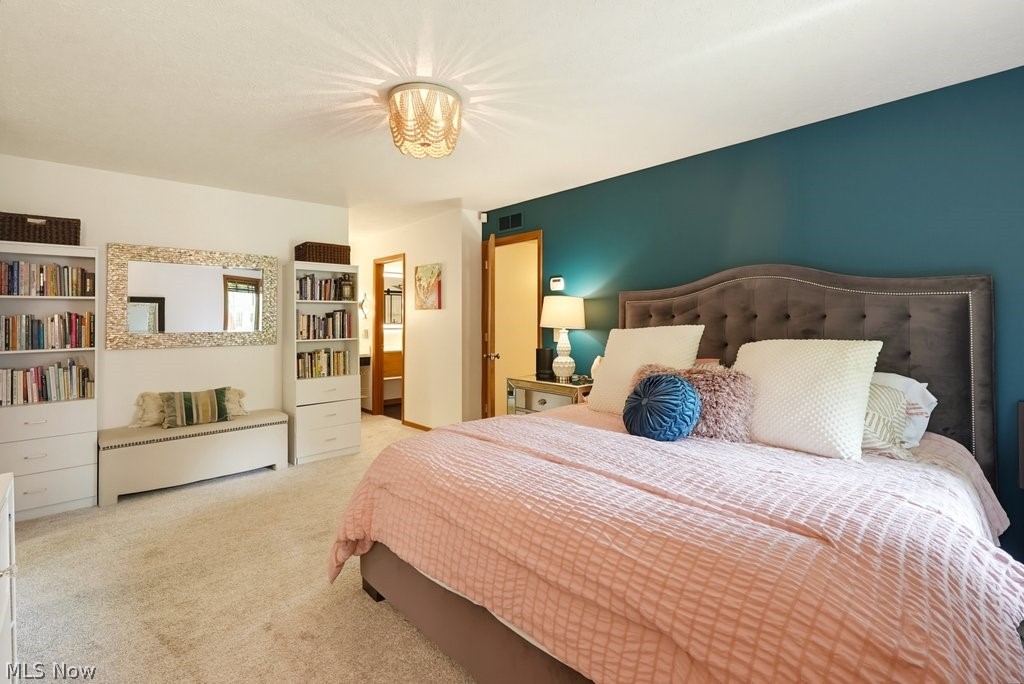 18230 Rolling Brook Drive Property Photo 22