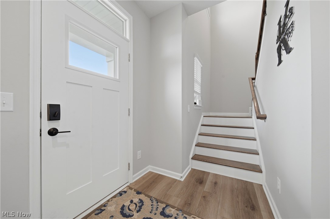 1348 Southbrook Circle Ne Property Photo 3