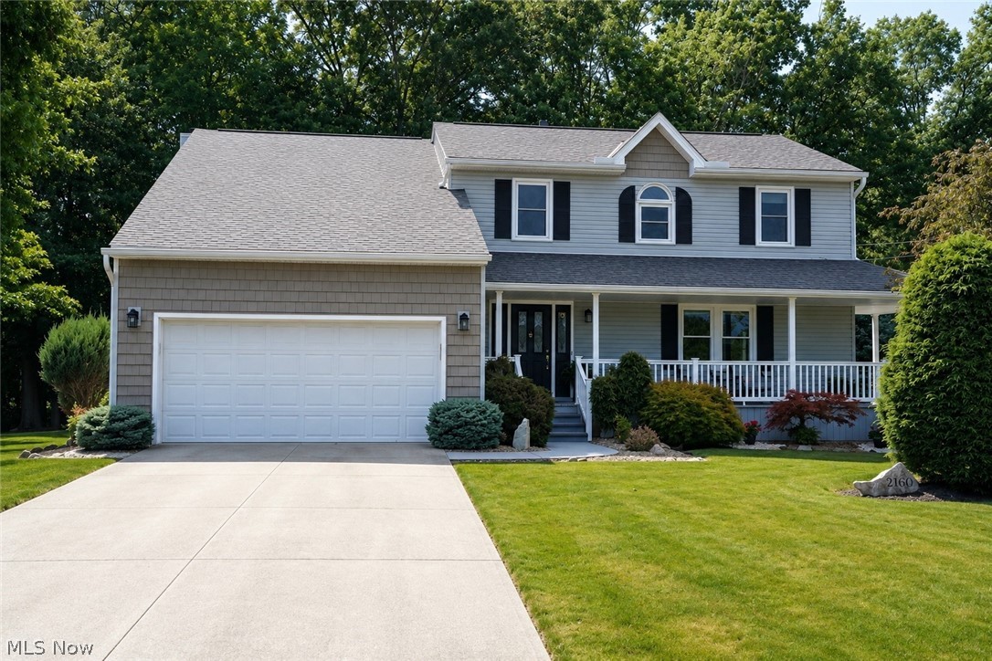 2160 Lake Breeze Road Property Photo 1